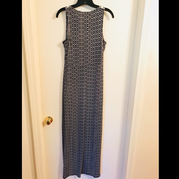Bcbgeneration Tribal Print Cut Out Yoke Maxi Dress - Picture 5 of 6